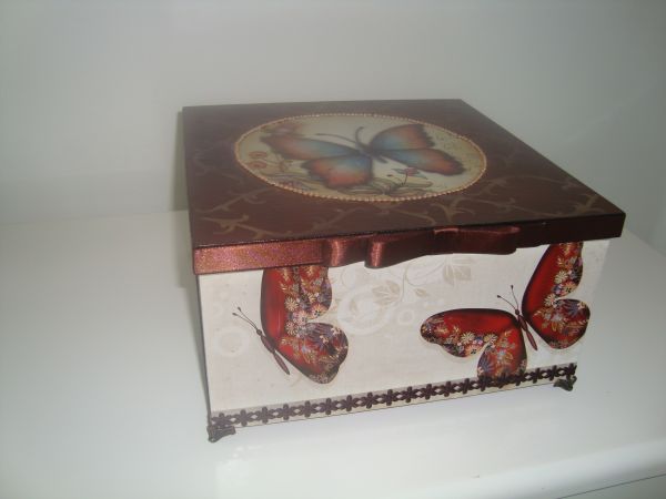 Caixa mdf decorada borboleta